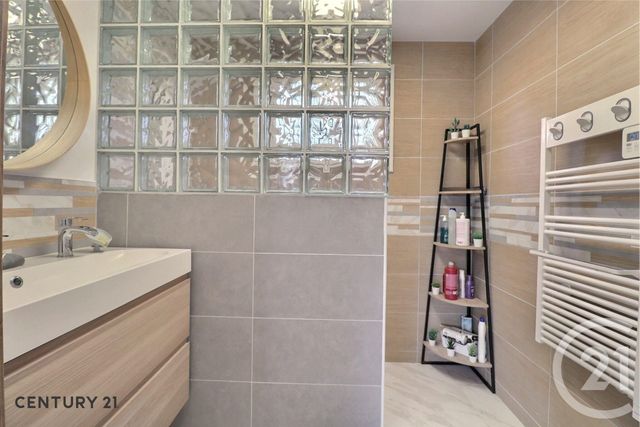 maison à vendre - 2 pièces - 60.0 m2 - MAZAN - 84 - PROVENCE-ALPES-COTE-D-AZUR - Century 21 Aristide Briand