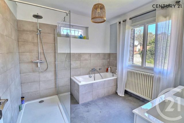 maison à vendre - 5 pièces - 166.0 m2 - CARPENTRAS - 84 - PROVENCE-ALPES-COTE-D-AZUR - Century 21 Aristide Briand