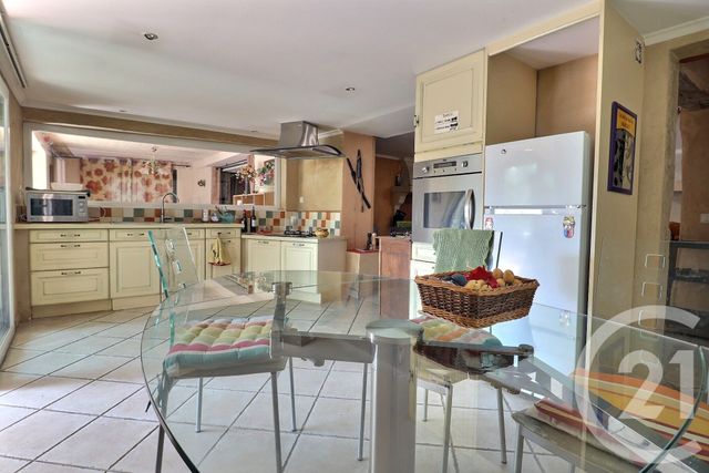 maison à vendre - 9 pièces - 260.0 m2 - JONQUIERES - 84 - PROVENCE-ALPES-COTE-D-AZUR - Century 21 Aristide Briand