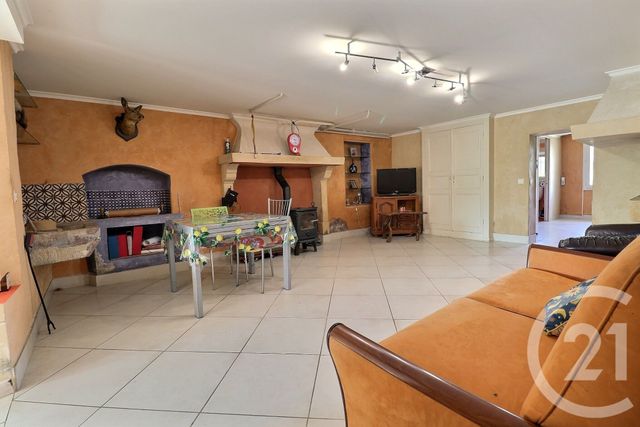 maison à vendre - 9 pièces - 260.0 m2 - JONQUIERES - 84 - PROVENCE-ALPES-COTE-D-AZUR - Century 21 Aristide Briand