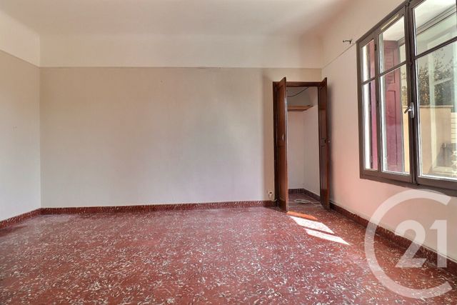 maison à vendre - 9 pièces - 260.0 m2 - JONQUIERES - 84 - PROVENCE-ALPES-COTE-D-AZUR - Century 21 Aristide Briand