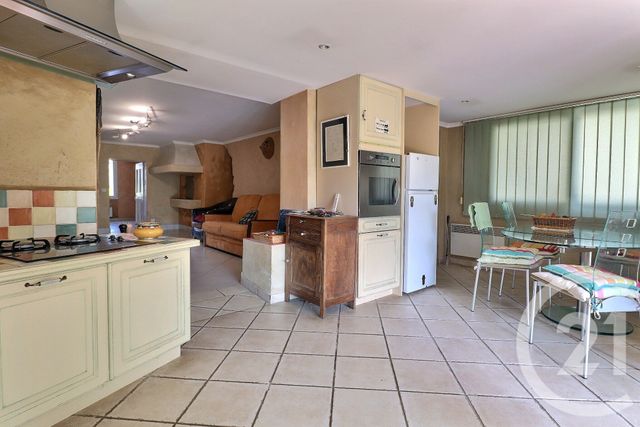 maison à vendre - 9 pièces - 260.0 m2 - JONQUIERES - 84 - PROVENCE-ALPES-COTE-D-AZUR - Century 21 Aristide Briand