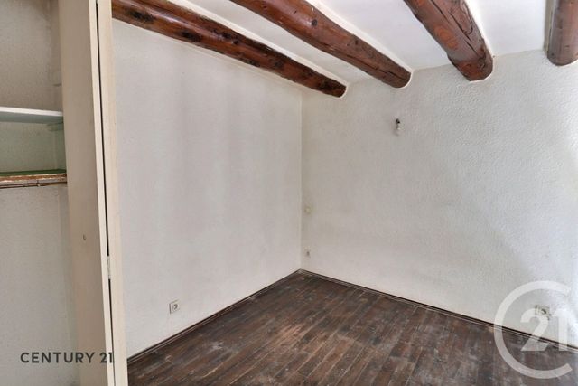Appartement F2 à vendre - 2 pièces - 27.0 m2 - CARPENTRAS - 84 - PROVENCE-ALPES-COTE-D-AZUR - Century 21 Aristide Briand