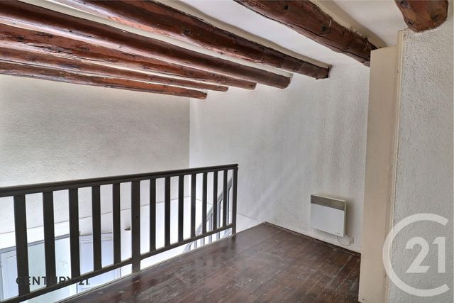 Appartement F2 à vendre - 2 pièces - 27.0 m2 - CARPENTRAS - 84 - PROVENCE-ALPES-COTE-D-AZUR - Century 21 Aristide Briand