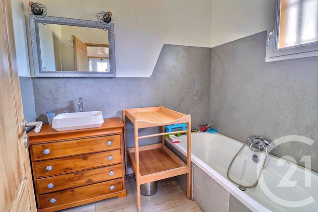 maison à vendre - 5 pièces - 130.51 m2 - AUBIGNAN - 84 - PROVENCE-ALPES-COTE-D-AZUR - Century 21 Aristide Briand