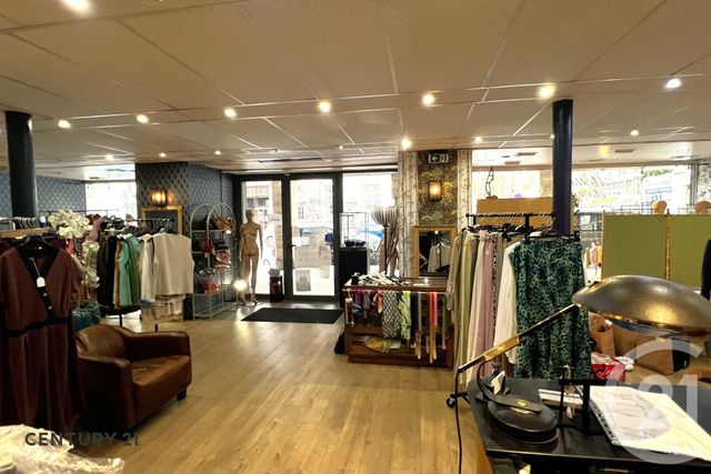 Appartement Local à vendre - 5 pièces - 140.0 m2 - CARPENTRAS - 84 - PROVENCE-ALPES-COTE-D-AZUR - Century 21 Aristide Briand