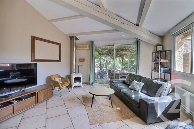 maison à vendre - 6 pièces - 120.0 m2 - ST SATURNIN LES AVIGNON - 84 - PROVENCE-ALPES-COTE-D-AZUR - Century 21 Aristide Briand