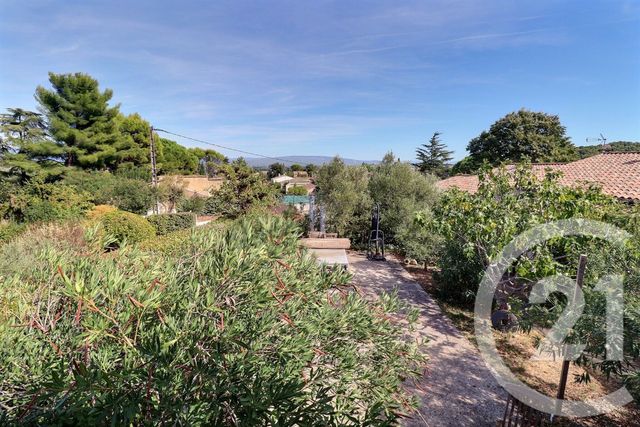 maison à vendre - 6 pièces - 120.0 m2 - ST SATURNIN LES AVIGNON - 84 - PROVENCE-ALPES-COTE-D-AZUR - Century 21 Aristide Briand