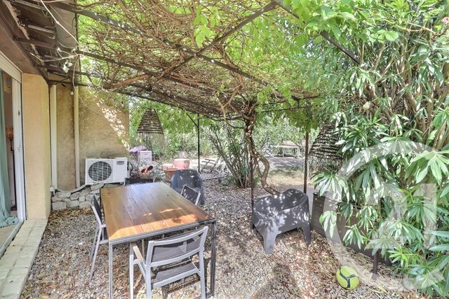 maison à vendre - 6 pièces - 120.0 m2 - ST SATURNIN LES AVIGNON - 84 - PROVENCE-ALPES-COTE-D-AZUR - Century 21 Aristide Briand