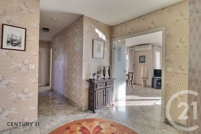Appartement T3 à vendre - 3 pièces - 85.22 m2 - CARPENTRAS - 84 - PROVENCE-ALPES-COTE-D-AZUR - Century 21 Aristide Briand