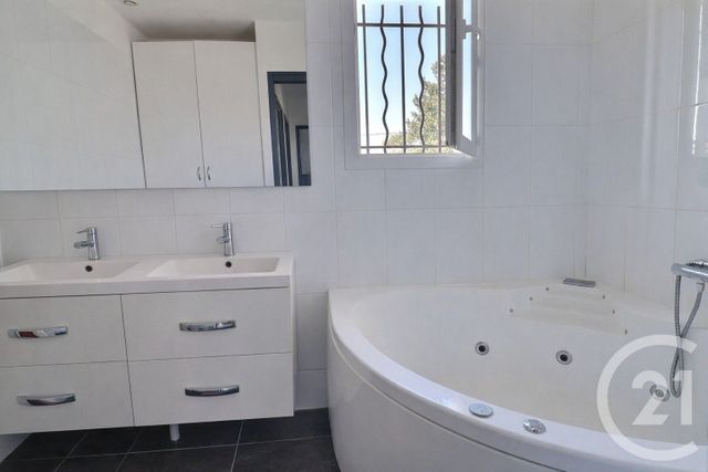 maison à vendre - 4 pièces - 105.0 m2 - AVIGNON - 84 - PROVENCE-ALPES-COTE-D-AZUR - Century 21 Aristide Briand