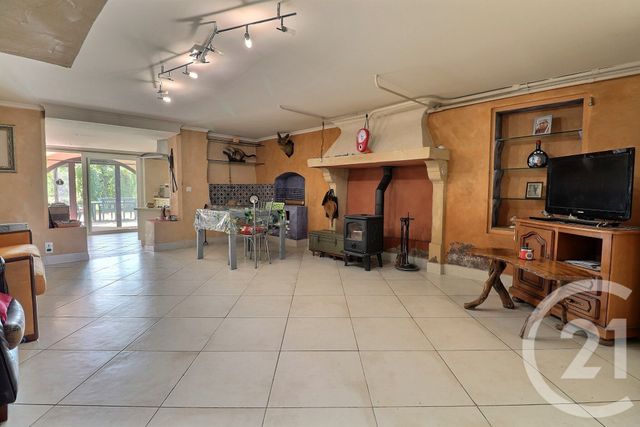 maison à vendre - 9 pièces - 260.0 m2 - JONQUIERES - 84 - PROVENCE-ALPES-COTE-D-AZUR - Century 21 Aristide Briand
