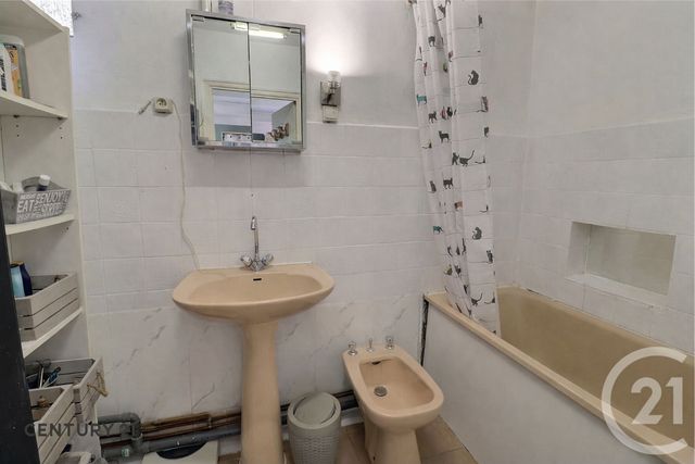 maison à vendre - 4 pièces - 81.0 m2 - AUBIGNAN - 84 - PROVENCE-ALPES-COTE-D-AZUR - Century 21 Aristide Briand