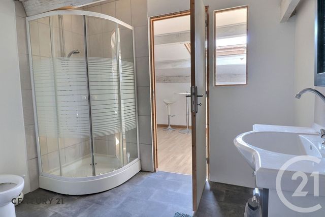Appartement à vendre - 5 pièces - 137.0 m2 - CARPENTRAS - 84 - PROVENCE-ALPES-COTE-D-AZUR - Century 21 Aristide Briand
