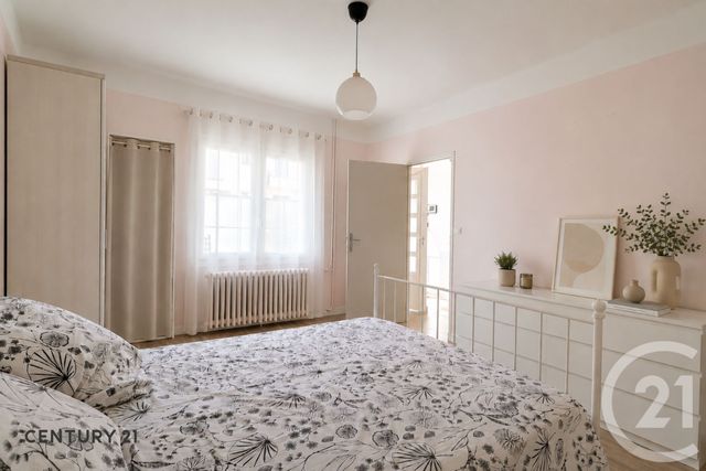 Appartement à vendre - 5 pièces - 137.0 m2 - CARPENTRAS - 84 - PROVENCE-ALPES-COTE-D-AZUR - Century 21 Aristide Briand