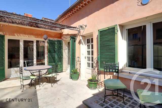 Appartement à vendre - 5 pièces - 137.0 m2 - CARPENTRAS - 84 - PROVENCE-ALPES-COTE-D-AZUR - Century 21 Aristide Briand