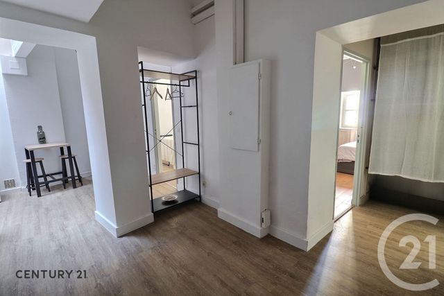 Appartement T3 à vendre - 3 pièces - 67.0 m2 - CARPENTRAS - 84 - PROVENCE-ALPES-COTE-D-AZUR - Century 21 Aristide Briand