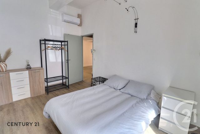Appartement T3 à vendre - 3 pièces - 67.0 m2 - CARPENTRAS - 84 - PROVENCE-ALPES-COTE-D-AZUR - Century 21 Aristide Briand