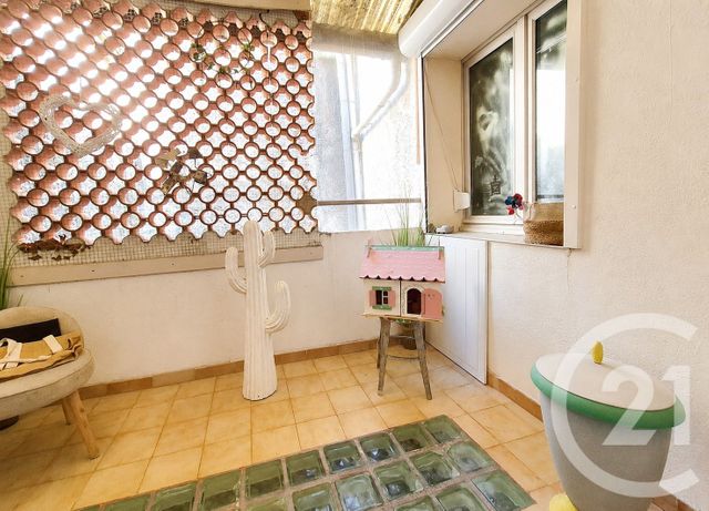 Appartement F3 à vendre - 3 pièces - 72.0 m2 - CARPENTRAS - 84 - PROVENCE-ALPES-COTE-D-AZUR - Century 21 Aristide Briand
