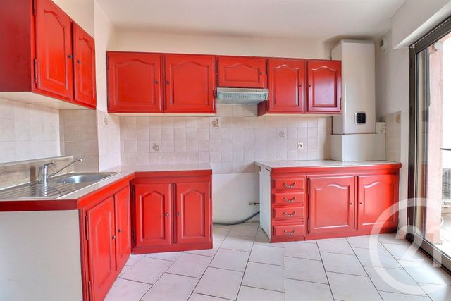 Appartement T2 à vendre - 2 pièces - 60.0 m2 - CARPENTRAS - 84 - PROVENCE-ALPES-COTE-D-AZUR - Century 21 Aristide Briand