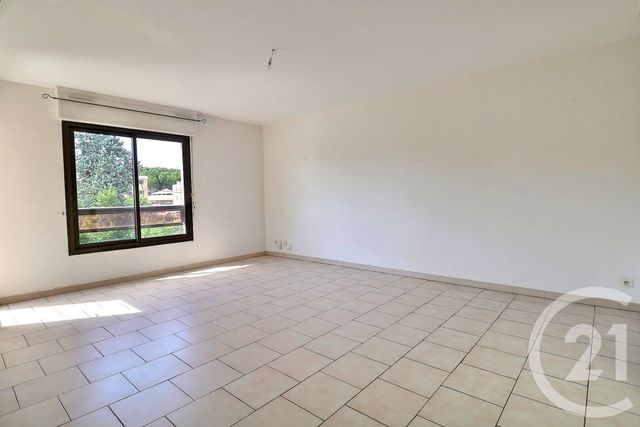 Appartement T2 à vendre - 2 pièces - 60.0 m2 - CARPENTRAS - 84 - PROVENCE-ALPES-COTE-D-AZUR - Century 21 Aristide Briand