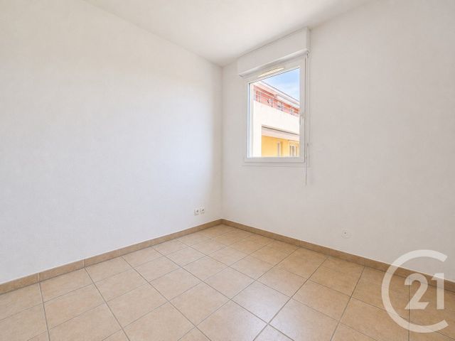Appartement F3 à vendre - 3 pièces - 72.0 m2 - CARPENTRAS - 84 - PROVENCE-ALPES-COTE-D-AZUR - Century 21 Aristide Briand